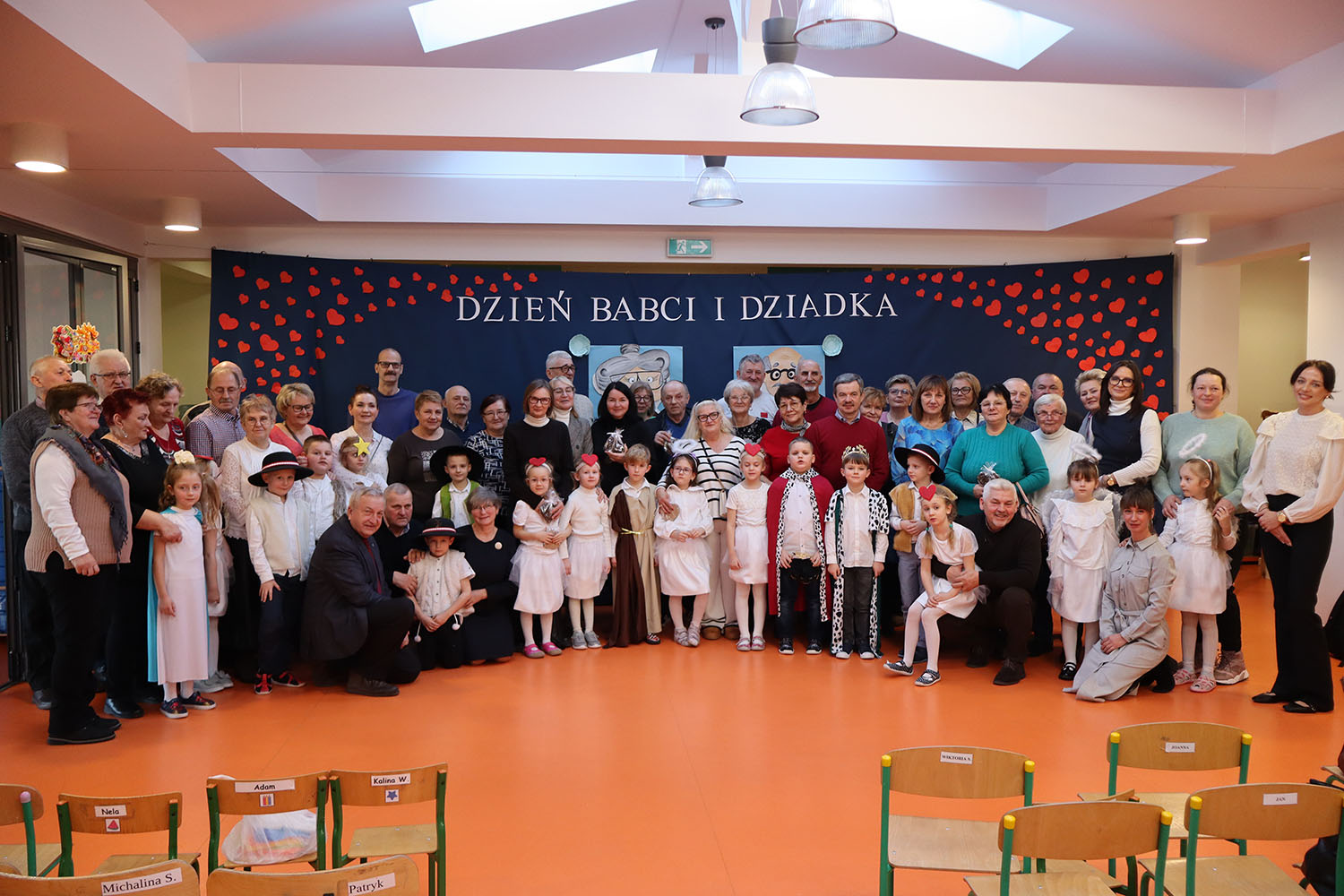  Przedszkolanki i babcie